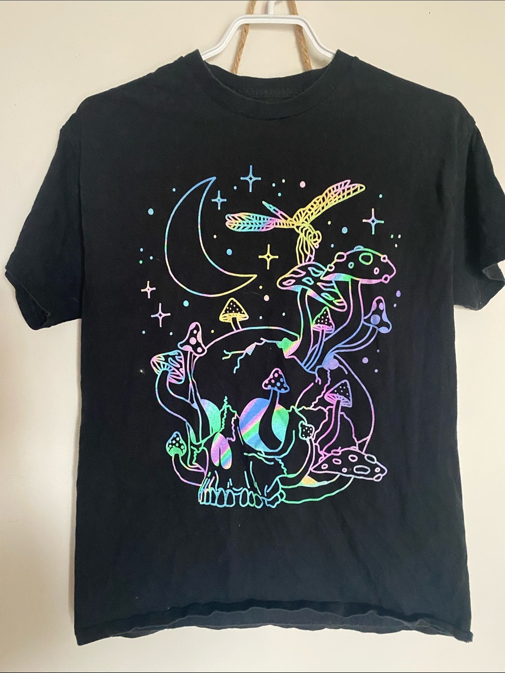 Spencer’s T-Shirt with Iridescent Mushroom Mystic Design Ladies Clothes